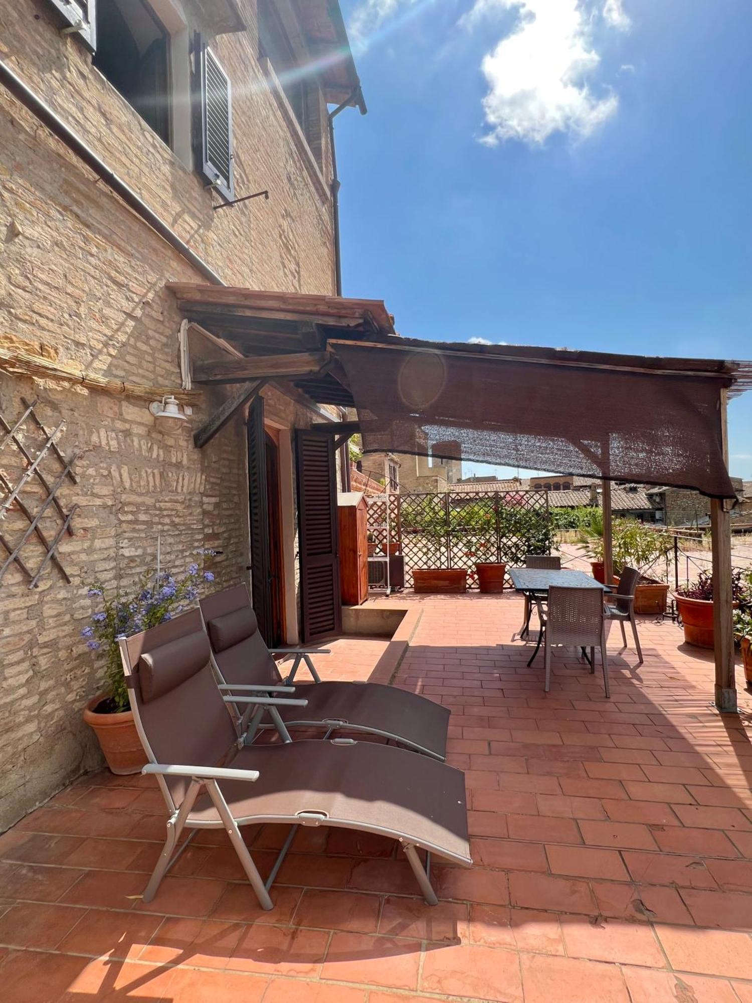 Le Viole Apartment San Gimignano Exterior photo